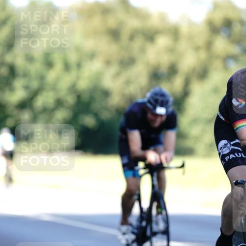 07.09.2025 - 19. Norderstedt Triathlon Michael Burmester http://msf.ph/oto/8843773 07.09.2025 15:57:17 Radfahren 483, 518, 1621 meine-sportfotos.de