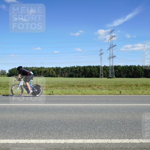 07.09.2025 - 19. Norderstedt Triathlon Michael Burmester http://msf.ph/oto/8843781 07.09.2025 14:45:34 Radfahren  meine-sportfotos.de