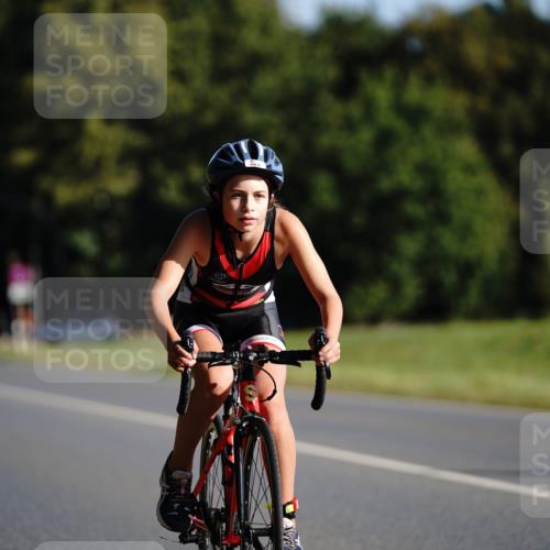 07.09.2025 - 19. Norderstedt Triathlon Michael Burmester http://msf.ph/oto/8843782 07.09.2025 09:39:18 Radfahren 563, 587 meine-sportfotos.de
