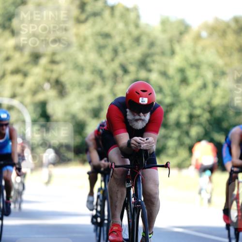 07.09.2025 - 19. Norderstedt Triathlon Michael Burmester http://msf.ph/oto/8843791 07.09.2025 15:57:22 Radfahren 421, 518, 1423, 1429, 1529, 1546 meine-sportfotos.de