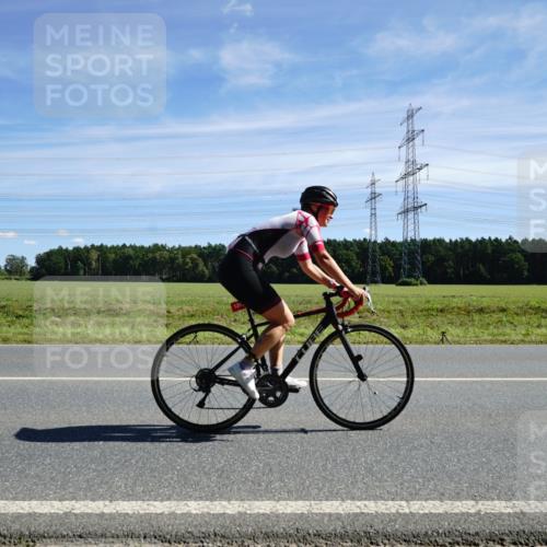 07.09.2025 - 19. Norderstedt Triathlon Michael Burmester http://msf.ph/oto/8843850 07.09.2025 12:41:02 Radfahren 197, 1263 meine-sportfotos.de