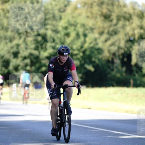 07.09.2025 - 19. Norderstedt Triathlon Michael Burmester http://msf.ph/oto/8843857 07.09.2025 15:57:50 Radfahren 1066, 1560 meine-sportfotos.de