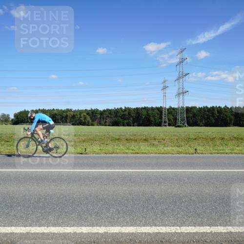 07.09.2025 - 19. Norderstedt Triathlon Michael Burmester http://msf.ph/oto/8843864 07.09.2025 14:46:39 Radfahren 377, 446 meine-sportfotos.de