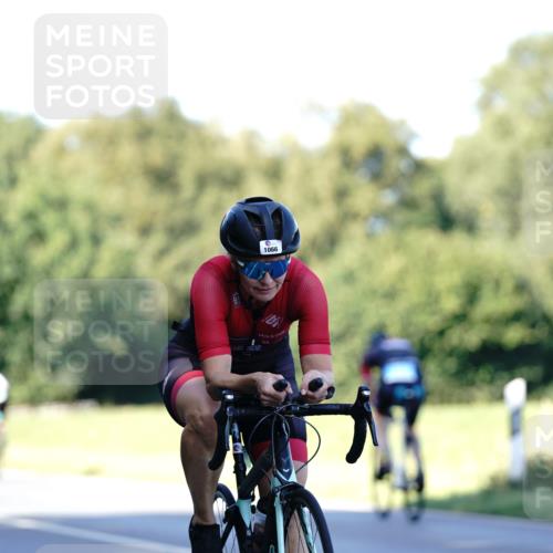 07.09.2025 - 19. Norderstedt Triathlon Michael Burmester http://msf.ph/oto/8843872 07.09.2025 15:57:52 Radfahren 1066, 1415, 1560 meine-sportfotos.de