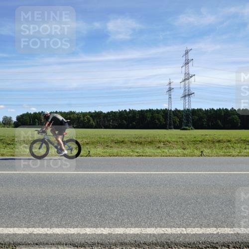 07.09.2025 - 19. Norderstedt Triathlon Michael Burmester http://msf.ph/oto/8843888 07.09.2025 12:41:30 Radfahren 858 meine-sportfotos.de