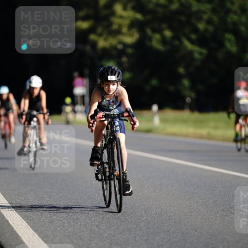 07.09.2025 - 19. Norderstedt Triathlon Michael Burmester http://msf.ph/oto/8843947 07.09.2025 09:41:09 Radfahren 565, 597 meine-sportfotos.de