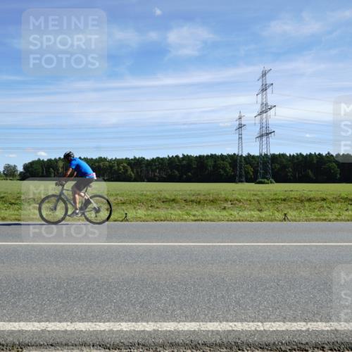 07.09.2025 - 19. Norderstedt Triathlon Michael Burmester http://msf.ph/oto/8843950 07.09.2025 12:42:14 Radfahren 171, 262, 788 meine-sportfotos.de