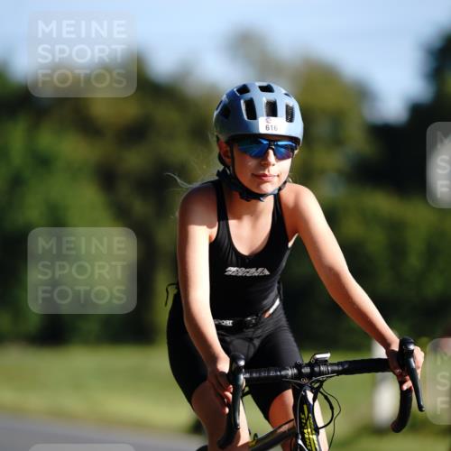 07.09.2025 - 19. Norderstedt Triathlon Michael Burmester http://msf.ph/oto/8843970 07.09.2025 09:41:13 Radfahren 565, 584, 599, 616 meine-sportfotos.de