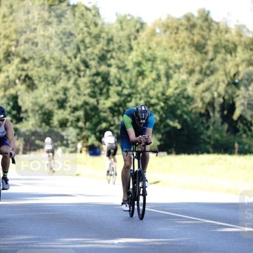 07.09.2025 - 19. Norderstedt Triathlon Michael Burmester http://msf.ph/oto/8843983 07.09.2025 15:58:20 Radfahren 529, 536, 943 meine-sportfotos.de