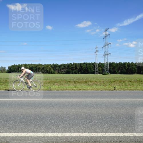 07.09.2025 - 19. Norderstedt Triathlon Michael Burmester http://msf.ph/oto/8843986 07.09.2025 14:47:42 Radfahren 447 meine-sportfotos.de