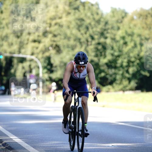 07.09.2025 - 19. Norderstedt Triathlon Michael Burmester http://msf.ph/oto/8843990 07.09.2025 15:58:21 Radfahren 529, 536, 943 meine-sportfotos.de