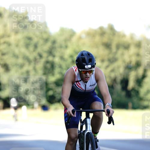 07.09.2025 - 19. Norderstedt Triathlon Michael Burmester http://msf.ph/oto/8843994 07.09.2025 15:58:22 Radfahren 529, 536, 943 meine-sportfotos.de