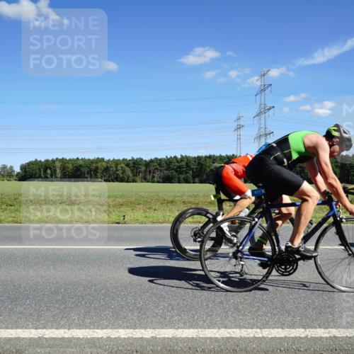 07.09.2025 - 19. Norderstedt Triathlon Michael Burmester http://msf.ph/oto/8844017 07.09.2025 14:48:10 Radfahren 417, 977, 1478 meine-sportfotos.de