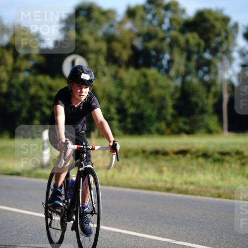 07.09.2025 - 19. Norderstedt Triathlon Michael Burmester http://msf.ph/oto/8844043 07.09.2025 09:41:57 Radfahren 602, 606 meine-sportfotos.de
