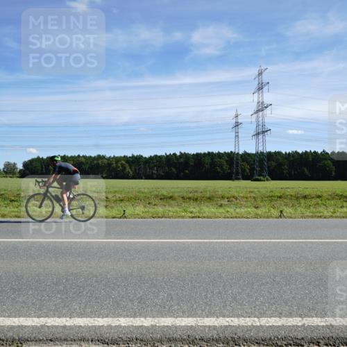 07.09.2025 - 19. Norderstedt Triathlon Michael Burmester http://msf.ph/oto/8844063 07.09.2025 12:43:29 Radfahren  meine-sportfotos.de