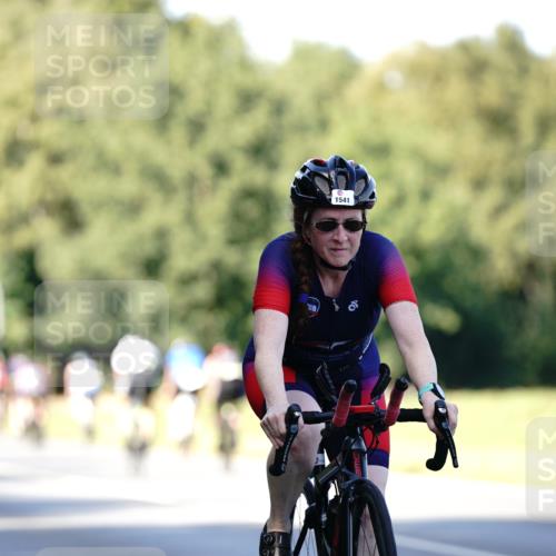 07.09.2025 - 19. Norderstedt Triathlon Michael Burmester http://msf.ph/oto/8844072 07.09.2025 15:58:46 Radfahren 933, 1064, 1449, 1541 meine-sportfotos.de