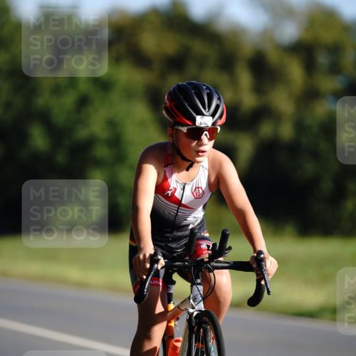 07.09.2025 - 19. Norderstedt Triathlon Michael Burmester http://msf.ph/oto/8844083 07.09.2025 09:43:01 Radfahren 579, 596 meine-sportfotos.de
