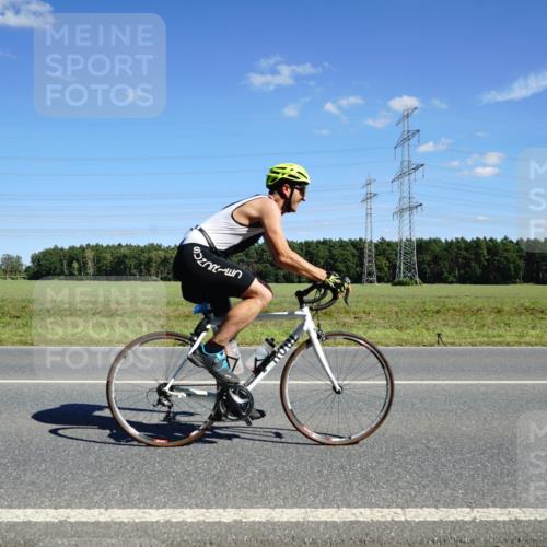 07.09.2025 - 19. Norderstedt Triathlon Michael Burmester http://msf.ph/oto/8844093 07.09.2025 14:49:10 Radfahren 1471 meine-sportfotos.de