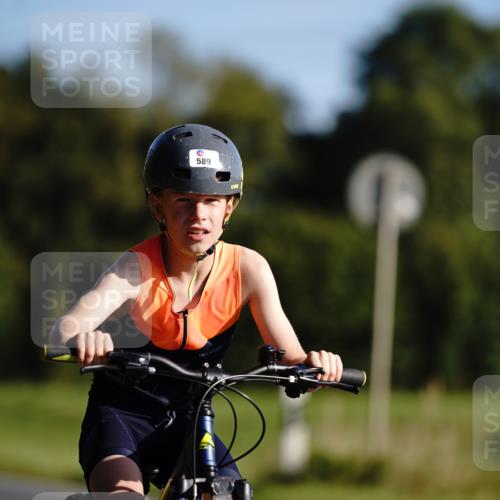 07.09.2025 - 19. Norderstedt Triathlon Michael Burmester http://msf.ph/oto/8844104 07.09.2025 09:43:26 Radfahren 589 meine-sportfotos.de