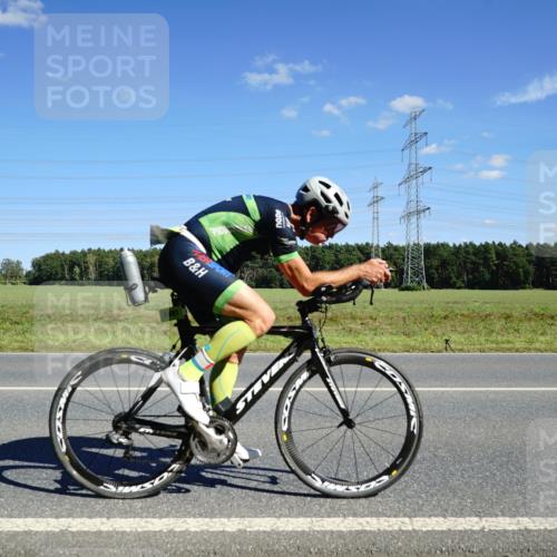 07.09.2025 - 19. Norderstedt Triathlon Michael Burmester http://msf.ph/oto/8844107 07.09.2025 14:49:22 Radfahren 1481 meine-sportfotos.de