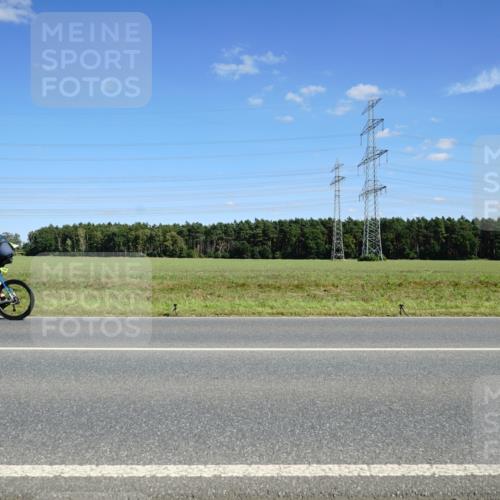 07.09.2025 - 19. Norderstedt Triathlon Michael Burmester http://msf.ph/oto/8844121 07.09.2025 14:49:30 Radfahren 398, 1404, 1430 meine-sportfotos.de