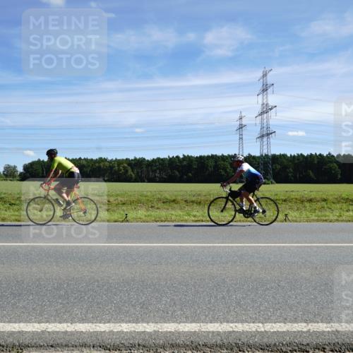 07.09.2025 - 19. Norderstedt Triathlon Michael Burmester http://msf.ph/oto/8844124 07.09.2025 12:43:56 Radfahren 1317 meine-sportfotos.de