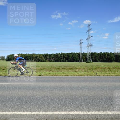 07.09.2025 - 19. Norderstedt Triathlon Michael Burmester http://msf.ph/oto/8844126 07.09.2025 14:49:32 Radfahren 398, 970, 1430 meine-sportfotos.de