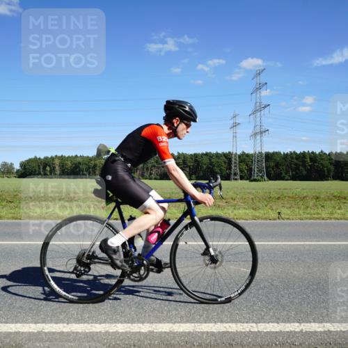 07.09.2025 - 19. Norderstedt Triathlon Michael Burmester http://msf.ph/oto/8844131 07.09.2025 14:49:35 Radfahren 970, 1507 meine-sportfotos.de