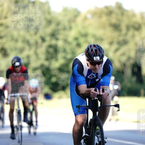 07.09.2025 - 19. Norderstedt Triathlon Michael Burmester http://msf.ph/oto/8844140 07.09.2025 15:59:04 Radfahren 425, 517, 915, 1051, 1065, 1073, 1101, 1562, 1563, 1585 meine-sportfotos.de