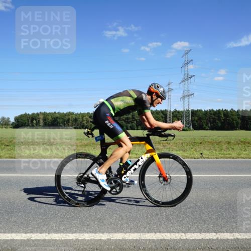 07.09.2025 - 19. Norderstedt Triathlon Michael Burmester http://msf.ph/oto/8844146 07.09.2025 14:49:40 Radfahren 900, 1465, 1484, 1507 meine-sportfotos.de