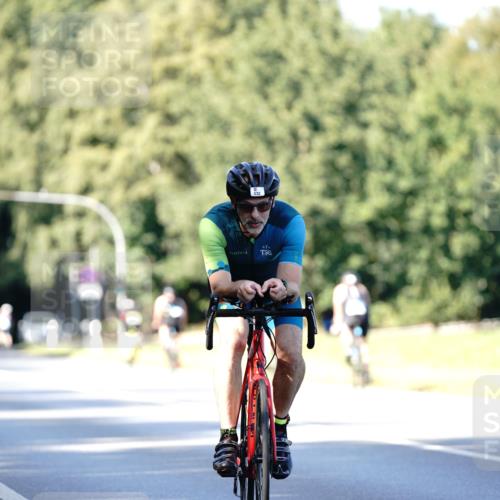 07.09.2025 - 19. Norderstedt Triathlon Michael Burmester http://msf.ph/oto/8844171 07.09.2025 15:59:08 Radfahren 532, 1051, 1065, 1101, 1563, 1585 meine-sportfotos.de
