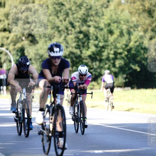 07.09.2025 - 19. Norderstedt Triathlon Michael Burmester http://msf.ph/oto/8844184 07.09.2025 15:59:15 Radfahren 875, 912, 1532 meine-sportfotos.de