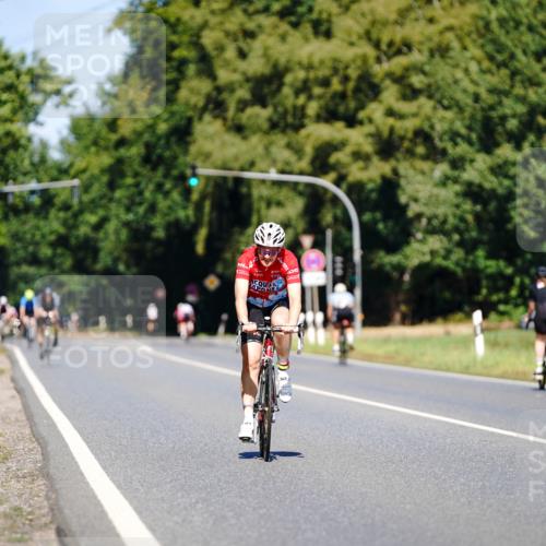 07.09.2025 - 19. Norderstedt Triathlon Michael Burmester http://msf.ph/oto/8844188 07.09.2025 13:05:31 Radfahren 343 meine-sportfotos.de