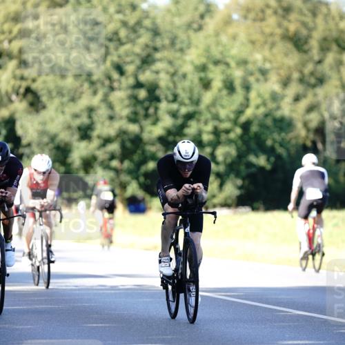 07.09.2025 - 19. Norderstedt Triathlon Michael Burmester http://msf.ph/oto/8844206 07.09.2025 15:59:19 Radfahren 402, 406, 504, 548, 875, 912, 1532 meine-sportfotos.de