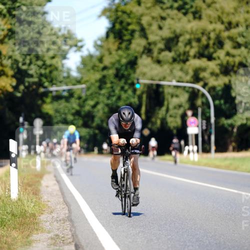 07.09.2025 - 19. Norderstedt Triathlon Michael Burmester http://msf.ph/oto/8844211 07.09.2025 13:05:39 Radfahren 310 meine-sportfotos.de