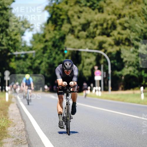 07.09.2025 - 19. Norderstedt Triathlon Michael Burmester http://msf.ph/oto/8844218 07.09.2025 13:05:39 Radfahren 310 meine-sportfotos.de