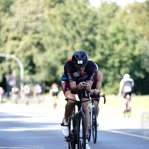 07.09.2025 - 19. Norderstedt Triathlon Michael Burmester http://msf.ph/oto/8844221 07.09.2025 15:59:19 Radfahren 402, 406, 504, 548, 875, 912, 1532 meine-sportfotos.de