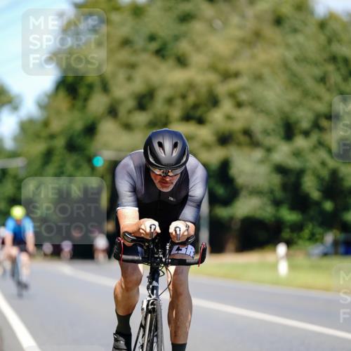 07.09.2025 - 19. Norderstedt Triathlon Michael Burmester http://msf.ph/oto/8844228 07.09.2025 13:05:41 Radfahren 310 meine-sportfotos.de