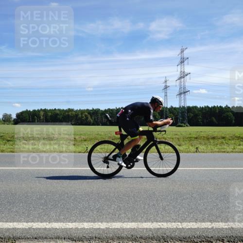 07.09.2025 - 19. Norderstedt Triathlon Michael Burmester http://msf.ph/oto/8844242 07.09.2025 12:44:33 Radfahren 250, 307 meine-sportfotos.de