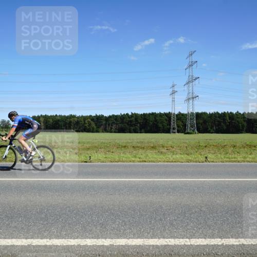 07.09.2025 - 19. Norderstedt Triathlon Michael Burmester http://msf.ph/oto/8844243 07.09.2025 14:50:30 Radfahren  meine-sportfotos.de