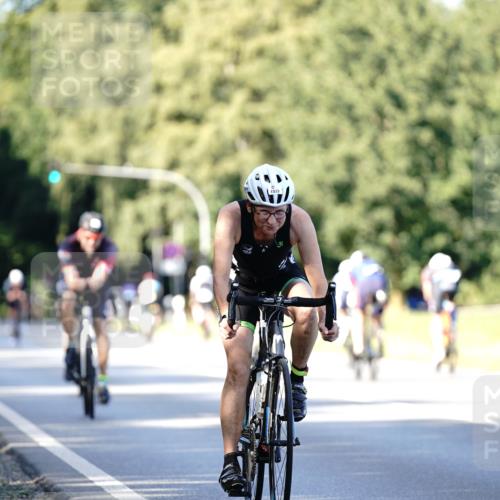 07.09.2025 - 19. Norderstedt Triathlon Michael Burmester http://msf.ph/oto/8844250 07.09.2025 15:59:26 Radfahren 1531, 1533, 1558 meine-sportfotos.de