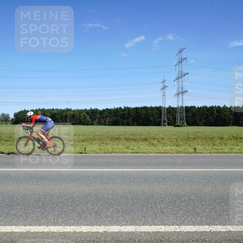 07.09.2025 - 19. Norderstedt Triathlon Michael Burmester http://msf.ph/oto/8844263 07.09.2025 14:50:37 Radfahren 450, 1026, 1501 meine-sportfotos.de