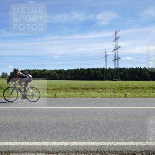 07.09.2025 - 19. Norderstedt Triathlon Michael Burmester http://msf.ph/oto/8844266 07.09.2025 12:44:41 Radfahren 1238 meine-sportfotos.de