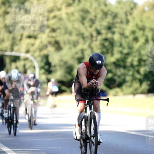07.09.2025 - 19. Norderstedt Triathlon Michael Burmester http://msf.ph/oto/8844275 07.09.2025 15:59:30 Radfahren 403, 498, 510, 537, 1045, 1531, 1533, 1558 meine-sportfotos.de