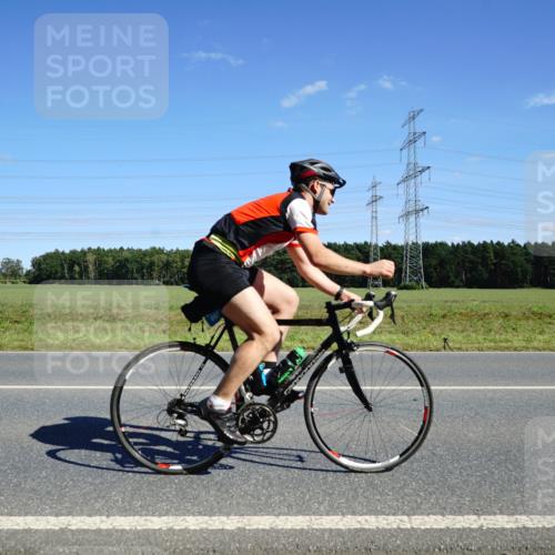 07.09.2025 - 19. Norderstedt Triathlon Michael Burmester http://msf.ph/oto/8844279 07.09.2025 14:50:44 Radfahren 863, 877 meine-sportfotos.de
