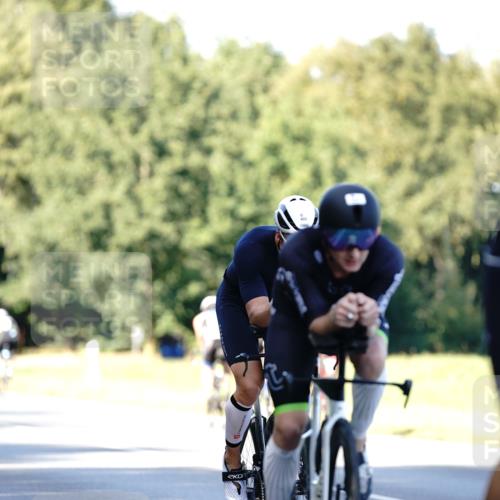 07.09.2025 - 19. Norderstedt Triathlon Michael Burmester http://msf.ph/oto/8844290 07.09.2025 15:59:32 Radfahren 403, 498, 510, 537, 1045, 1558 meine-sportfotos.de