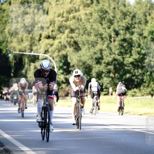 07.09.2025 - 19. Norderstedt Triathlon Michael Burmester http://msf.ph/oto/8844294 07.09.2025 15:59:34 Radfahren 403, 414, 498, 508, 510, 537 meine-sportfotos.de