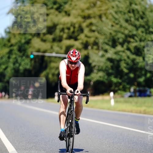 07.09.2025 - 19. Norderstedt Triathlon Michael Burmester http://msf.ph/oto/8844297 07.09.2025 13:06:08 Radfahren 805 meine-sportfotos.de