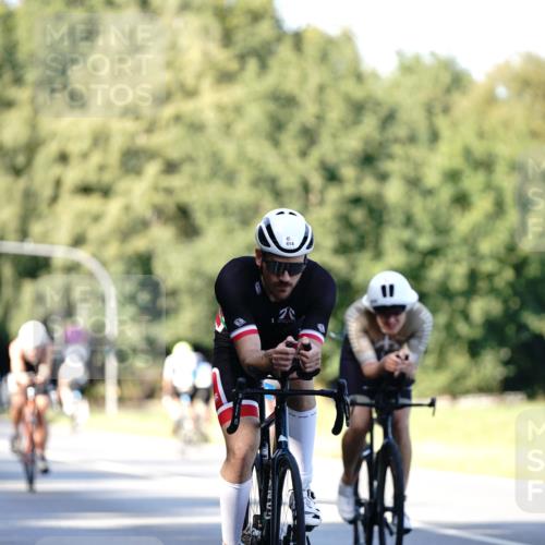 07.09.2025 - 19. Norderstedt Triathlon Michael Burmester http://msf.ph/oto/8844302 07.09.2025 15:59:34 Radfahren 403, 414, 498, 508, 510, 537 meine-sportfotos.de