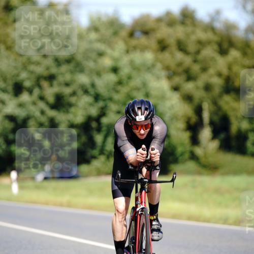 07.09.2025 - 19. Norderstedt Triathlon Michael Burmester http://msf.ph/oto/8844313 07.09.2025 13:06:31 Radfahren 339, 345 meine-sportfotos.de